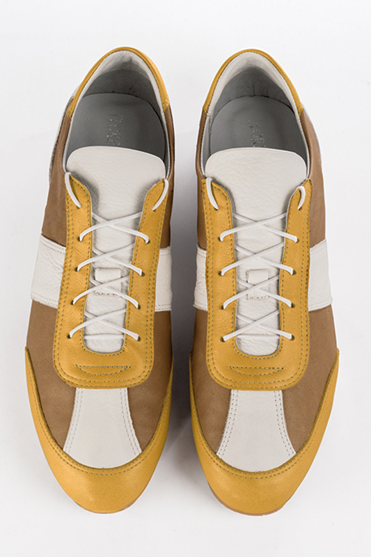 Mustard yellow, camel beige and off white three-tone dress sneakers for men. Round toe. Flat wedge soles. Top view - Florence KOOIJMAN